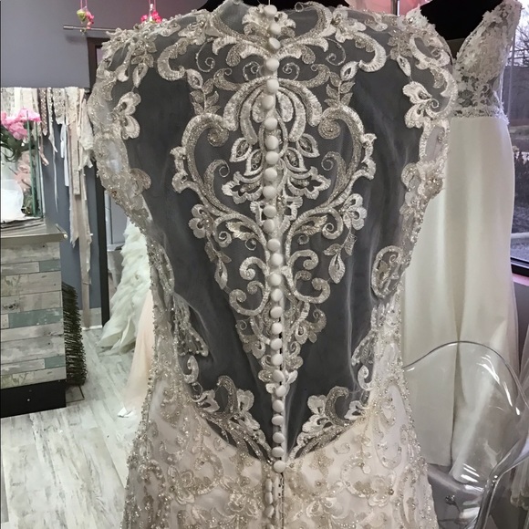 Mori lee wedding dress